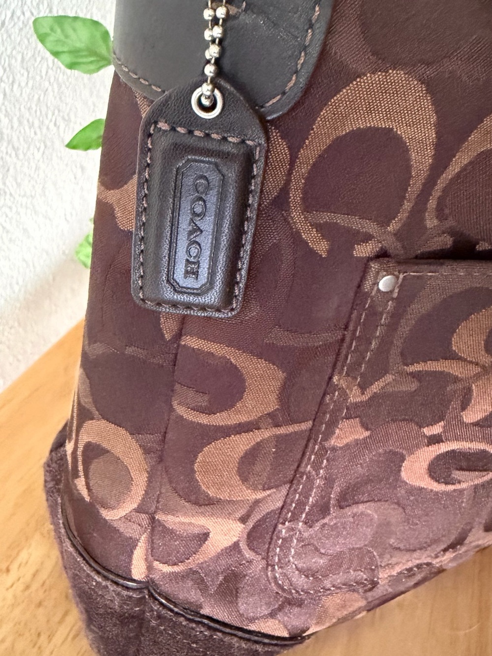 Coach Brown Signature Jacquard Hobo Turn-lock Suede Corners and Bottom Bag - Picture 3 of 15